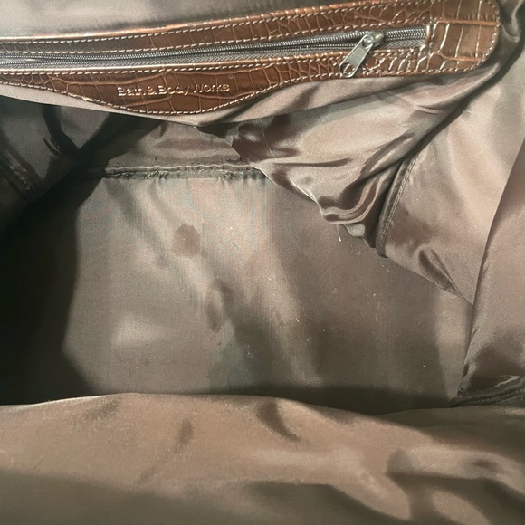 Leather Travel Duffle Bag - Picture 4 of 5